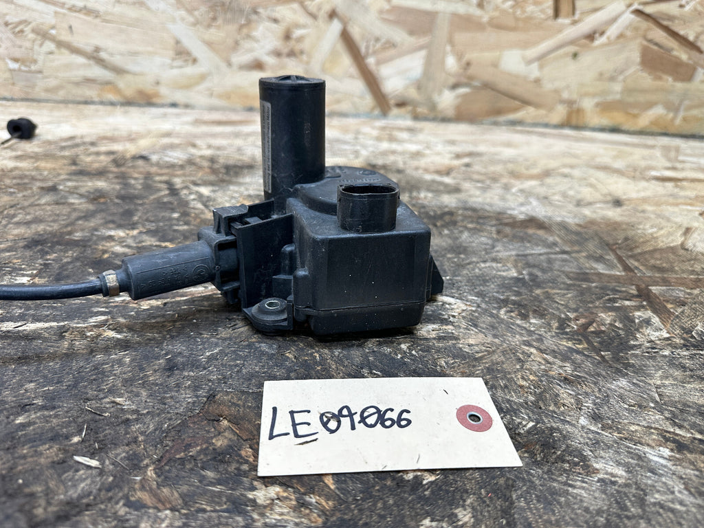 BMW 95-02 E36/7 Z3 ROADSTER THROTTLE CABLE+CRUISE CONTROL ACTUATOR OEM 8369027