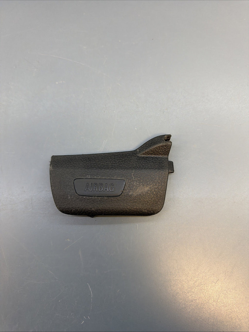 15-2016 BMW M235I XDRIVE F22 FRONT LEFT SIDE SEAT BELT GUIDE TRIM COVER 7272301