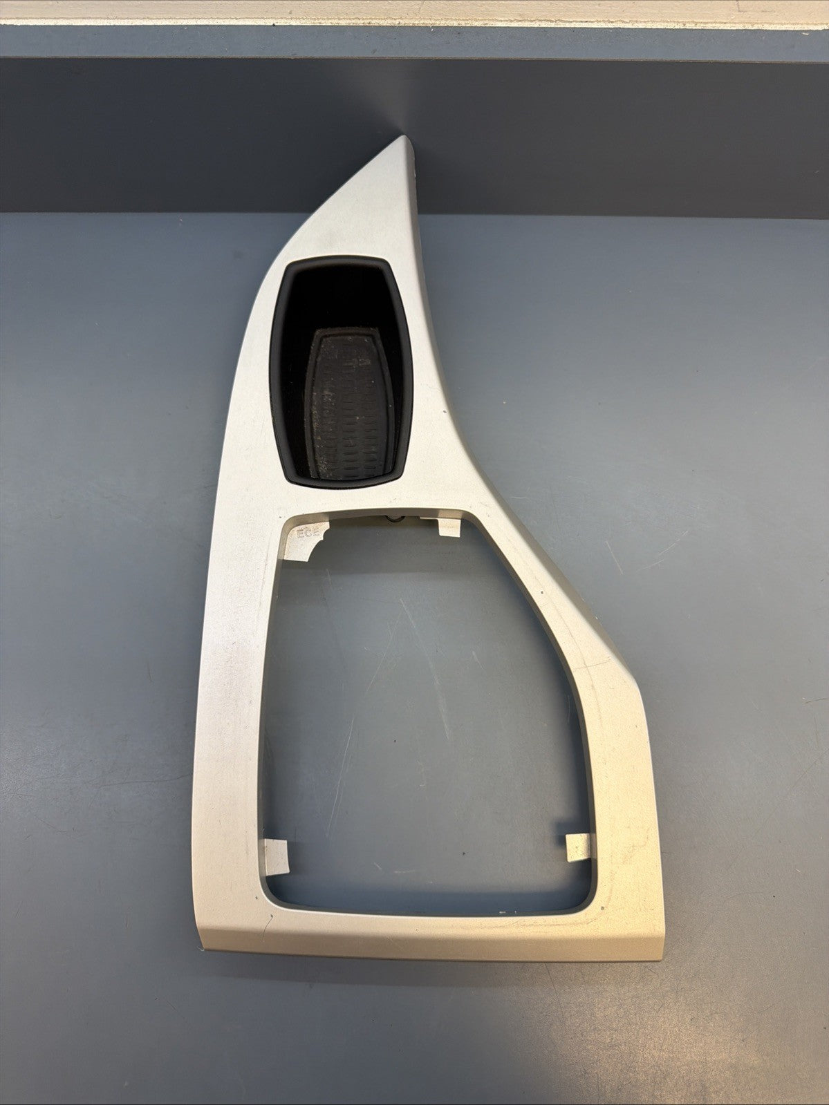 13-2015 BMW E84 X1 Front Center Console Shifter Trim Cover Bezel 9252846 SILVER