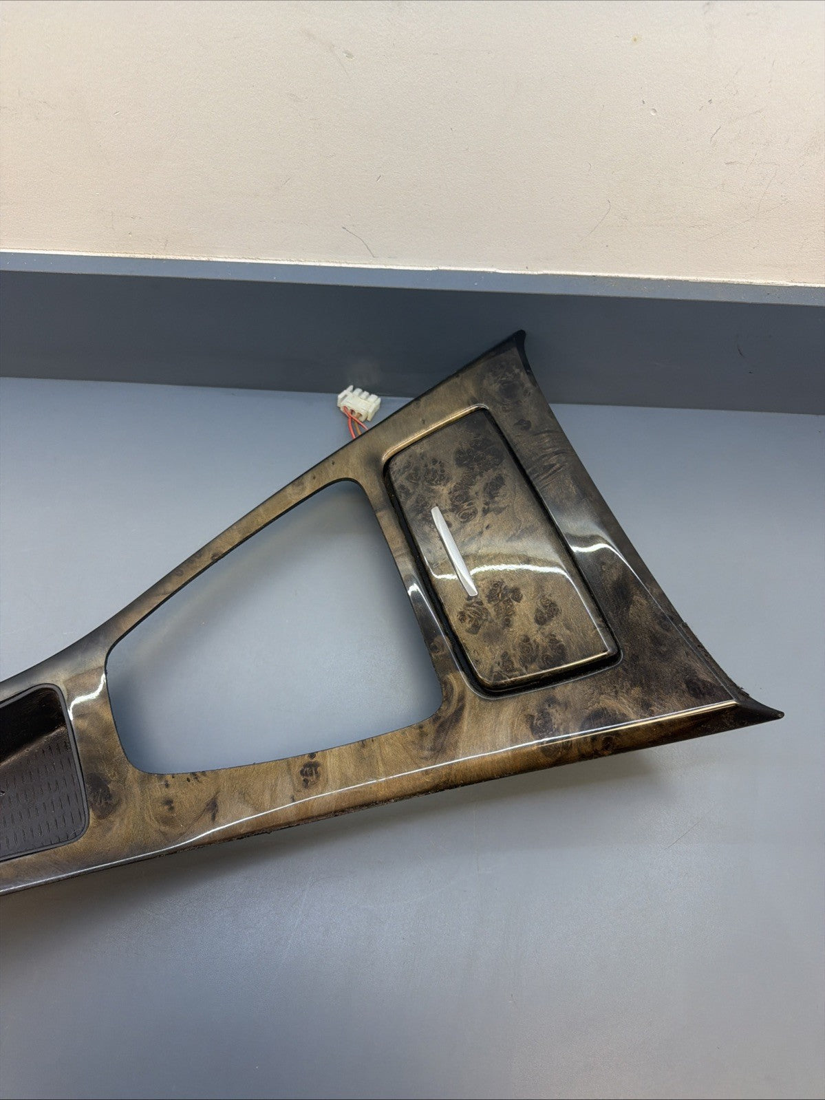 06-13 BMW E90 E92 330d 335i Centre Console Trim Ashtray 7078571 OEM