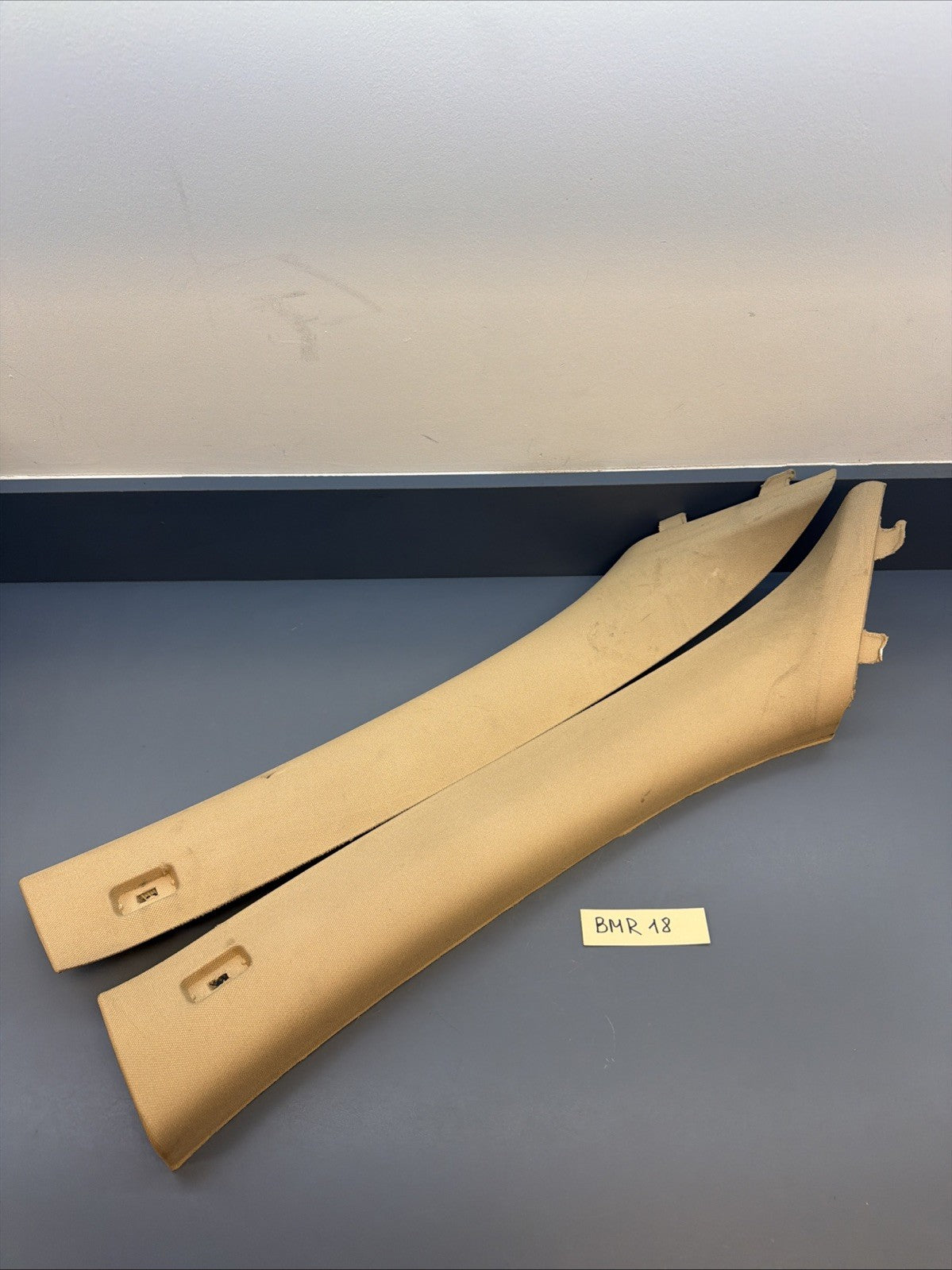 08 BMW E90 335xi Series 4dr Front Left & Right A Pillar Cloth Trim Cover 7058331