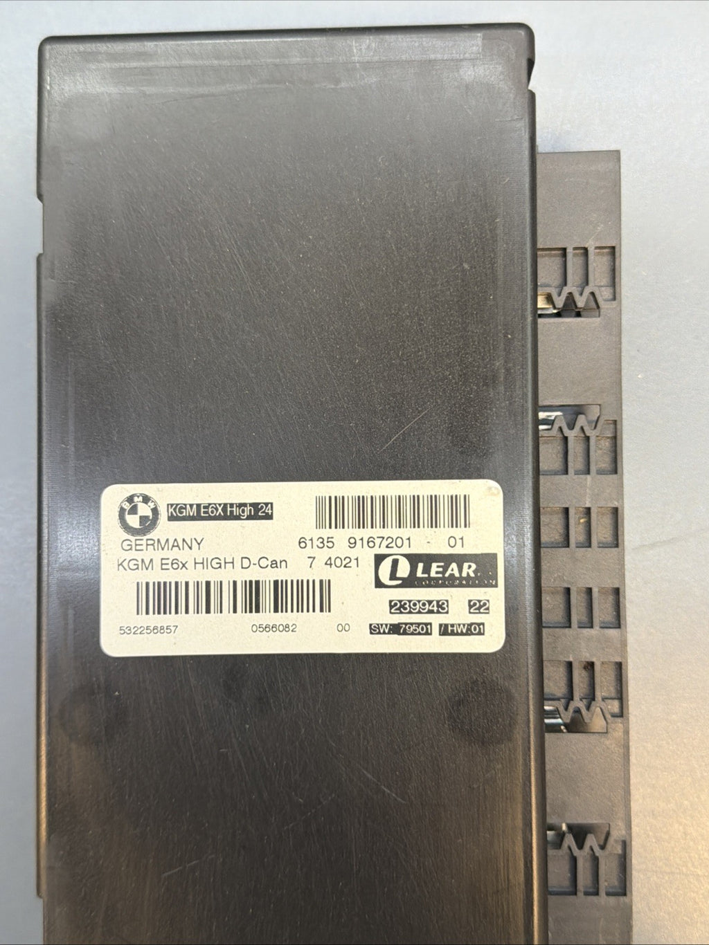 BMW 5 6 Series E60 E61 E63 E64 Body Gateway Module Control Unit KGM ECU 9221110