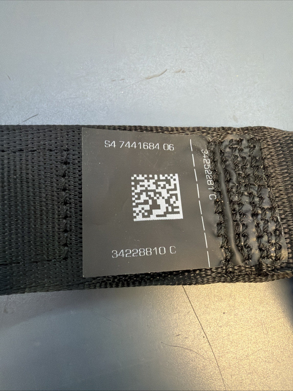 2018 - 2023 BMW X2 F39 REAR RIGHT SIDE SEAT BELT SEATBELT RETRACTOR OEM 7422967