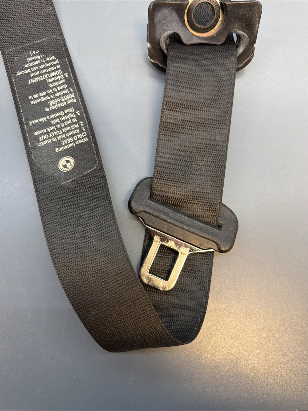 97-03 OEM BMW E39 540 M5 Front Right Passenger Side Seatbelt Black 8198572