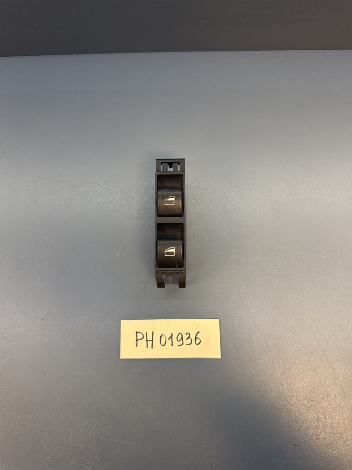 BMW E46 Window Master Switch Right Coupe Vert 6902178 00-06 323 325 328 330 M3