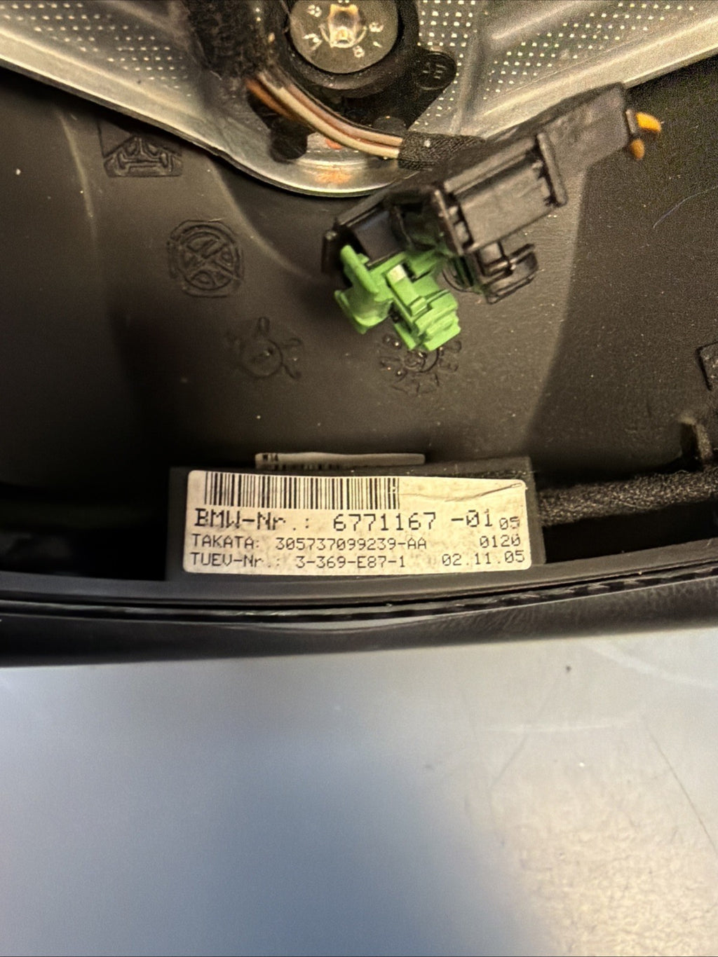 06-13 BMW E90 E91 E92 E93 Steering Wheel 325I 328I 330I 335I OEM SPORT