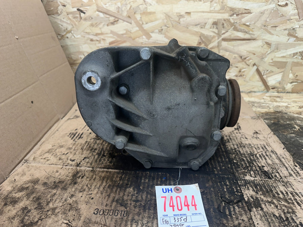 BMW 335d 3 SERIES REAR DIFFERENTIAL FINAL 2.81 DRIVE OEM 7571176 7518413 7571175