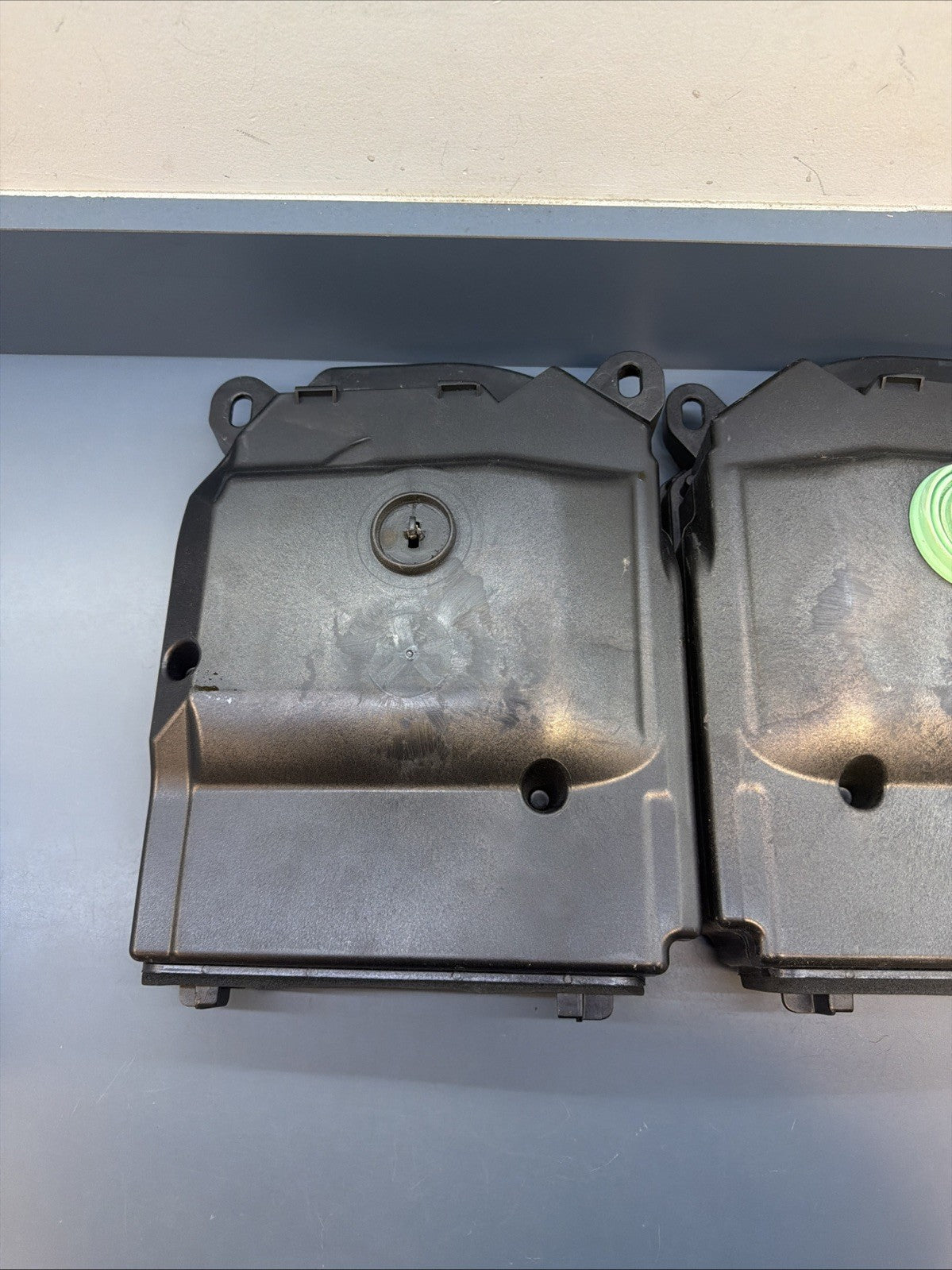 11-15 BMW X1 E84 FRONT LEFT & RIGHT HI-FI SUBWOOFER SET 9143143 9143144