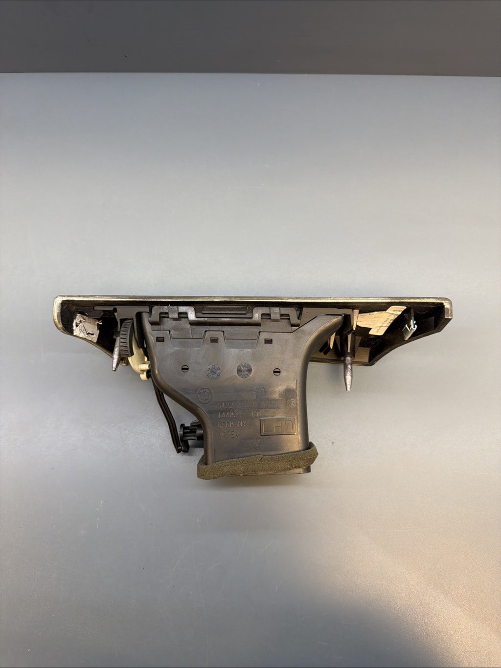 06-13 BMW E93 328i 335i Left Driver Side Dash Air Vent Flow Grill 9130459 OEM