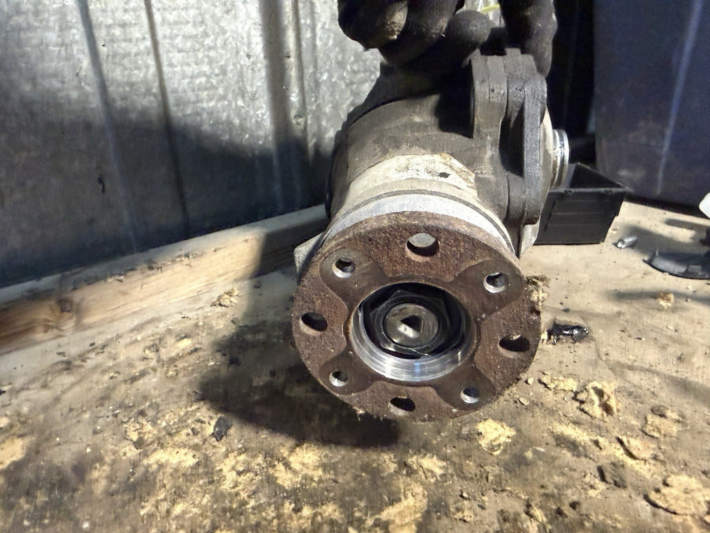 Front E90 E60 Differential Carrier Final 3.91 Drive AWD Diff OEM BMW 7555890