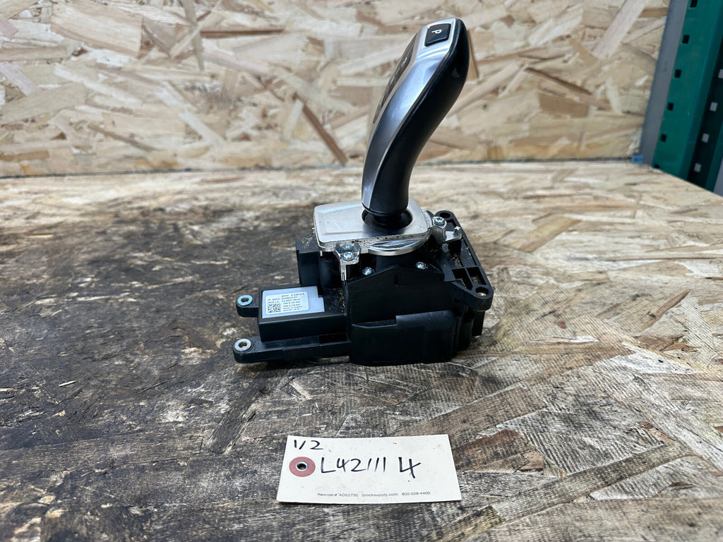 BMW 06-13 E70 E71 X5 X6 STEPTRONIC GEAR SELECTOR SHIFTER ASSEMBLY OEM 9228610