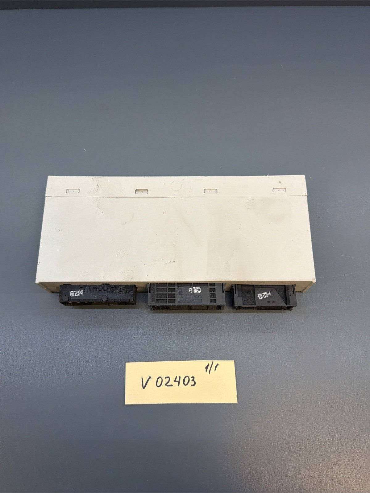 BCM Body Control Module (GM5) - 2001 BMW 325CI E46 Coupe 01-03 OEM 6907663