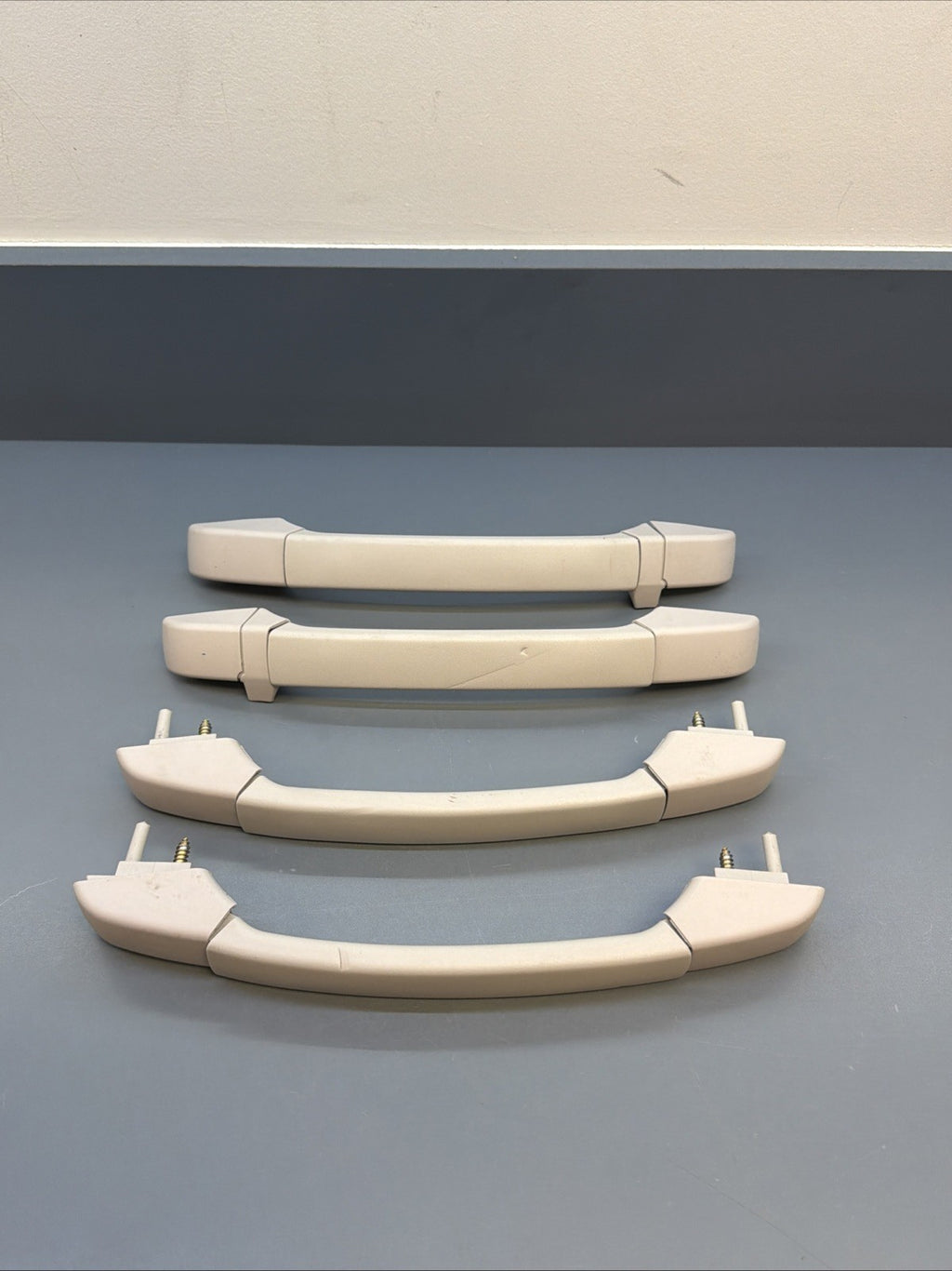 BMW E46 3 SERIES SET OF 4 GRAB HANDLES 8231323