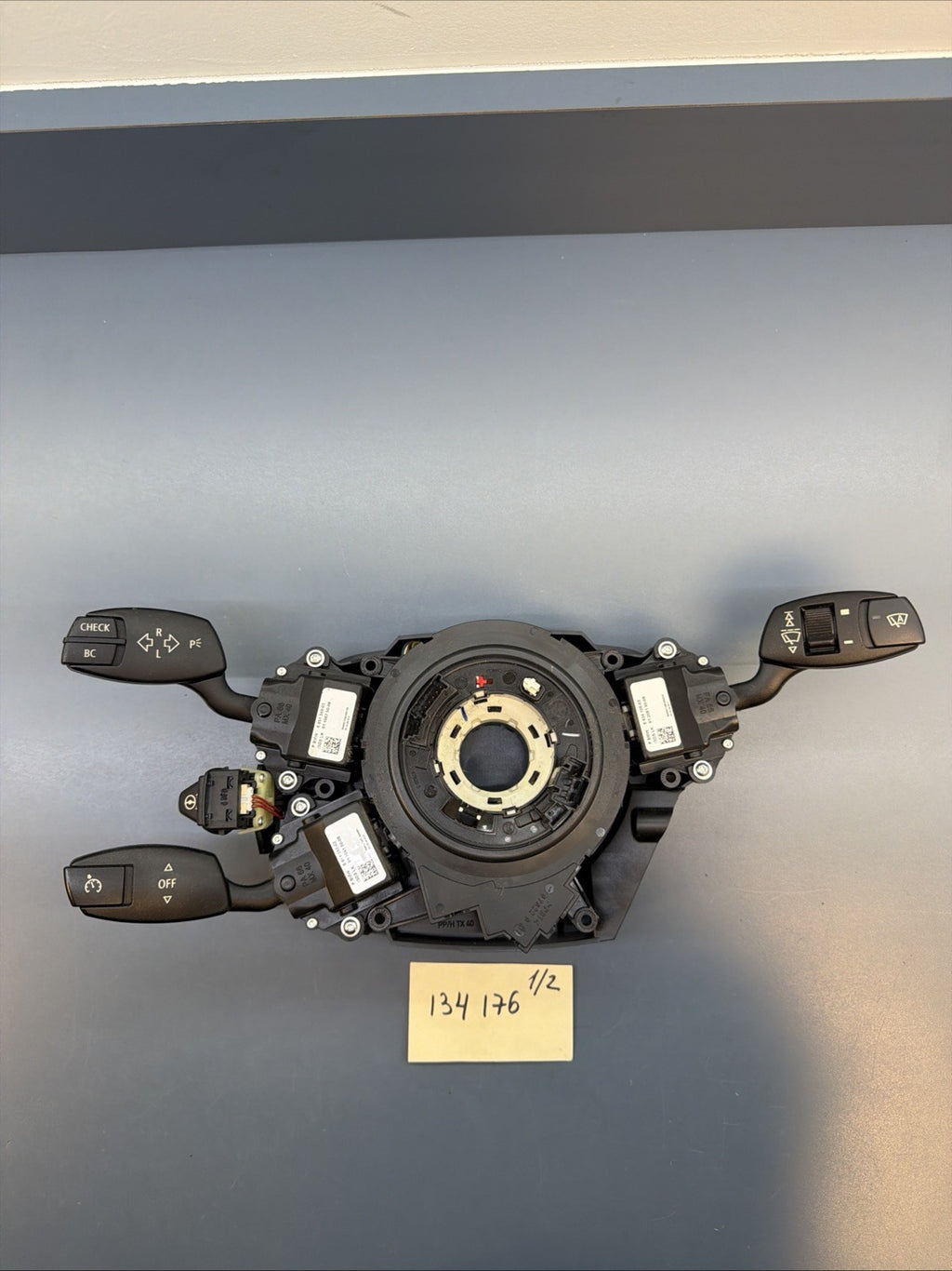 08-10 528i 535i OEM BMW E60 Steering Column Wheel Switches Clock Spring 9170214