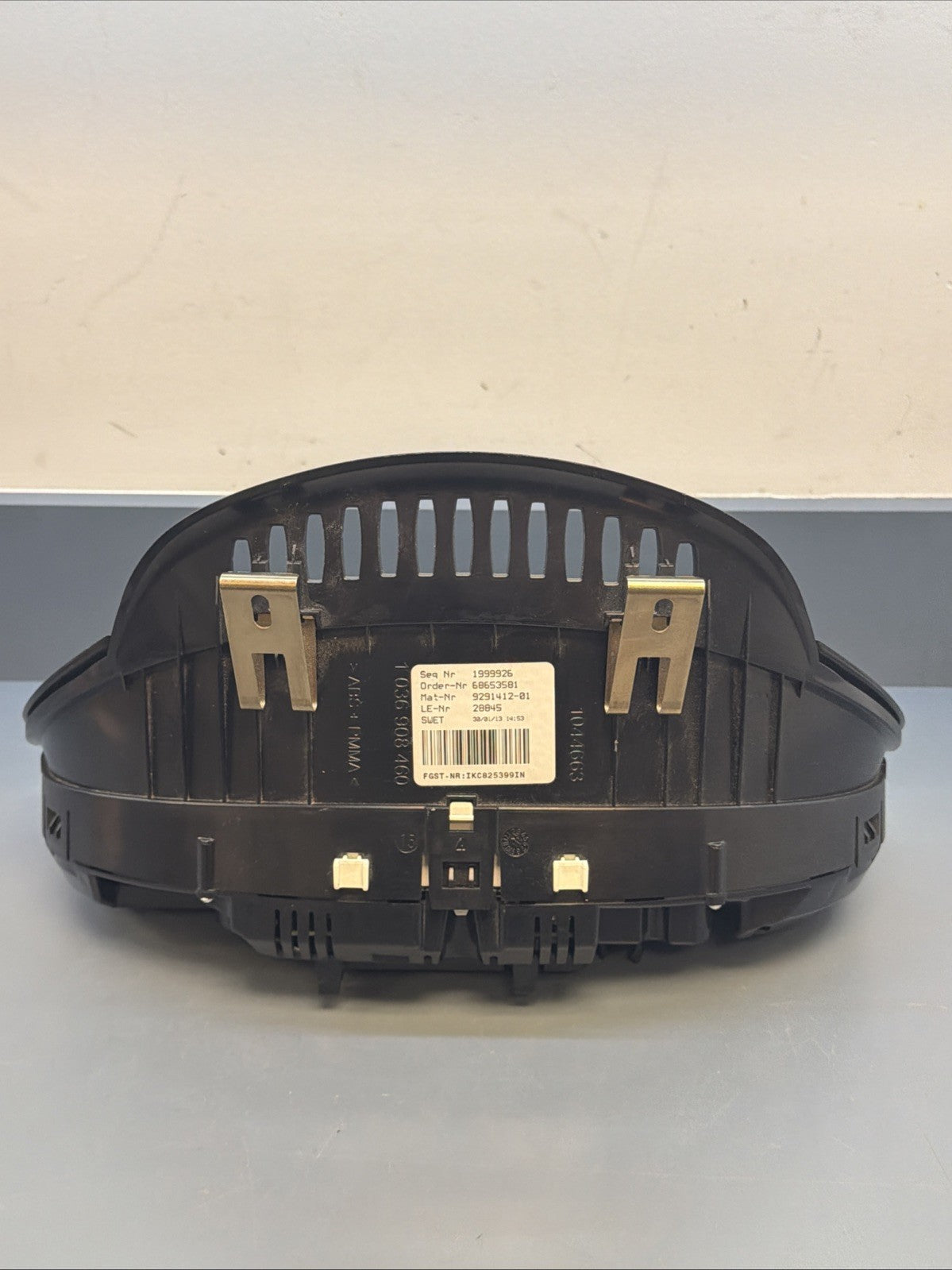 11-13 BMW F10 550i  Dashboard Instrument Gauge Cluster Speedometer 9291412