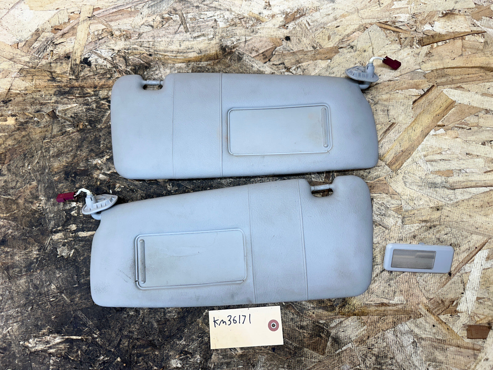 BMW 97-06 E46 3 SERIES GRAY SUNVISOR 2PC+INTERIOR OVERHEAD MAP LIGHT 140930