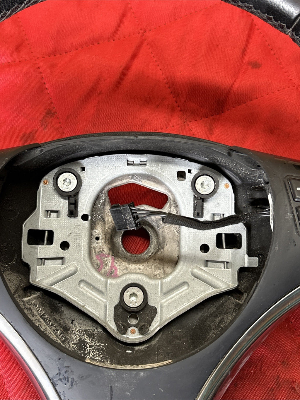 07-11 OEM BMW E82 E90 E92 E93 X1 328 335 Sport Leather Steering Wheel 6772147