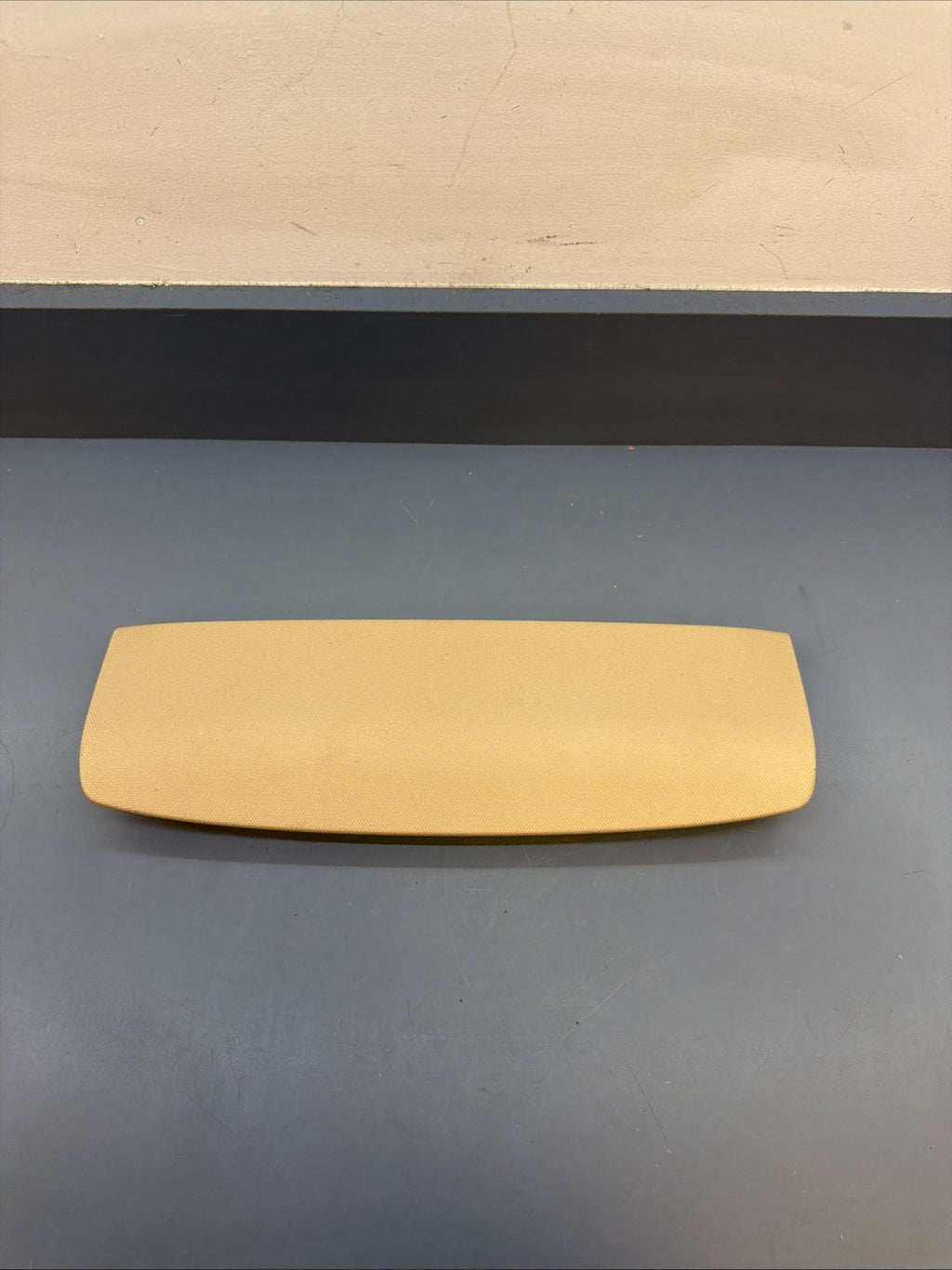 2004-2010 BMW E60 5 SERIES 528i 530i Third Brake Light Cover 52107010 BEIGE