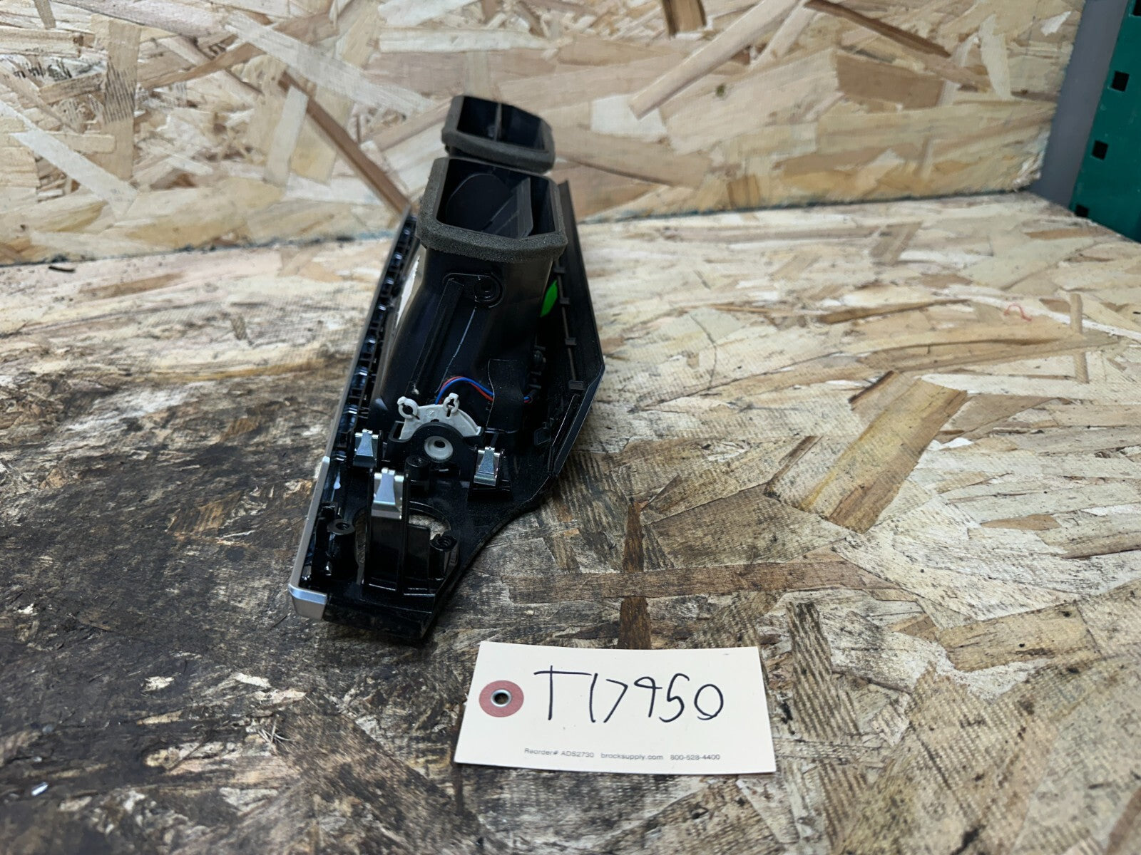 BMW 11-17 F25 X3 FRONT DASH CENTER AIR VENT ASSEMBLY w START BUTTON OEM 9184743