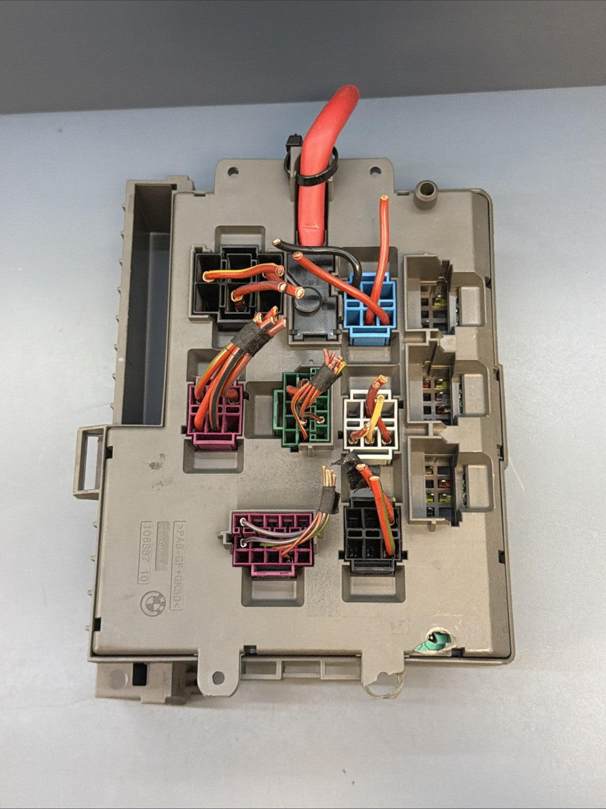 BMW 1 3 X1 Series E90 E91 E84 E87 Fuse Box Front Power Distribution 9119444