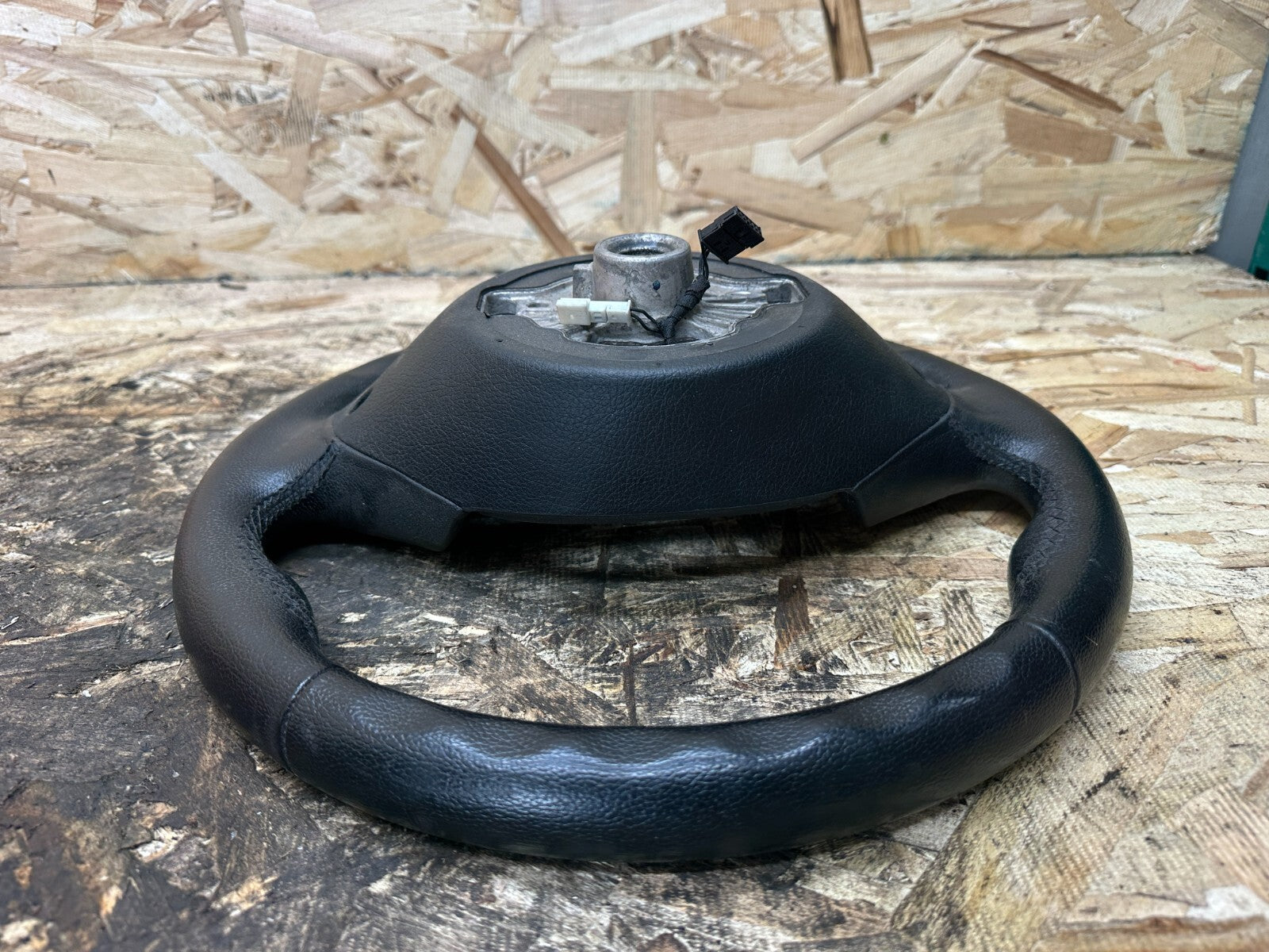 BMW F30 F3X 2012-2019 HEATED LEATHER STEERING WHEEL WITH BUTTONS OEM 62560180