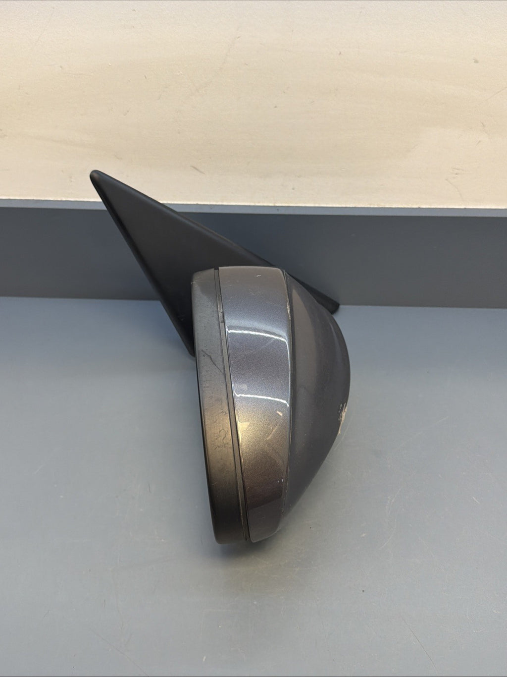 06-08 BMW E90 E91 325i FRONT RIGHT PASSANGER Side Mirror OEM PRE LCI 7075626