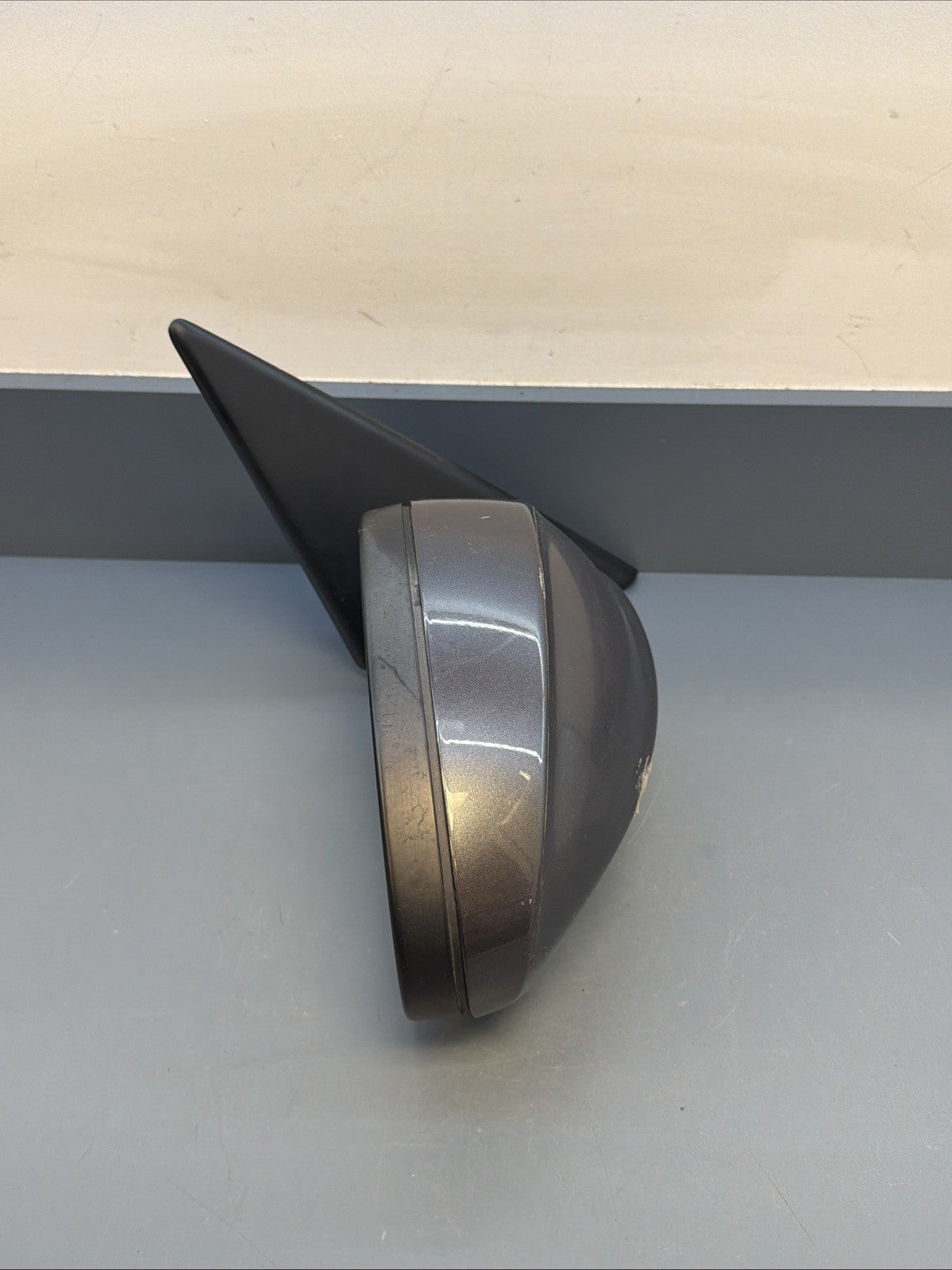 06-08 BMW E90 E91 325i FRONT RIGHT PASSANGER Side Mirror OEM PRE LCI 7075626