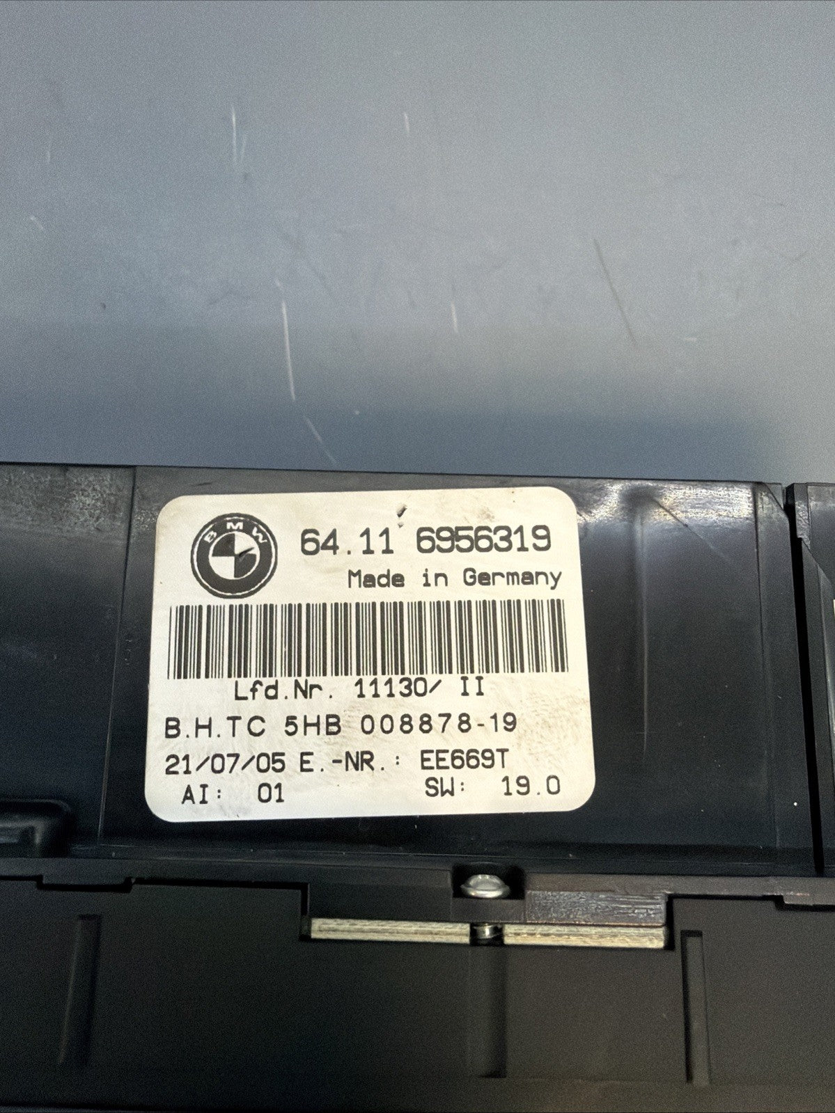 00-06 BMW E46 3 SERIES CENTER A/C HEATER CLIMATE TEMPERATURE CONTROL OEM 6956319