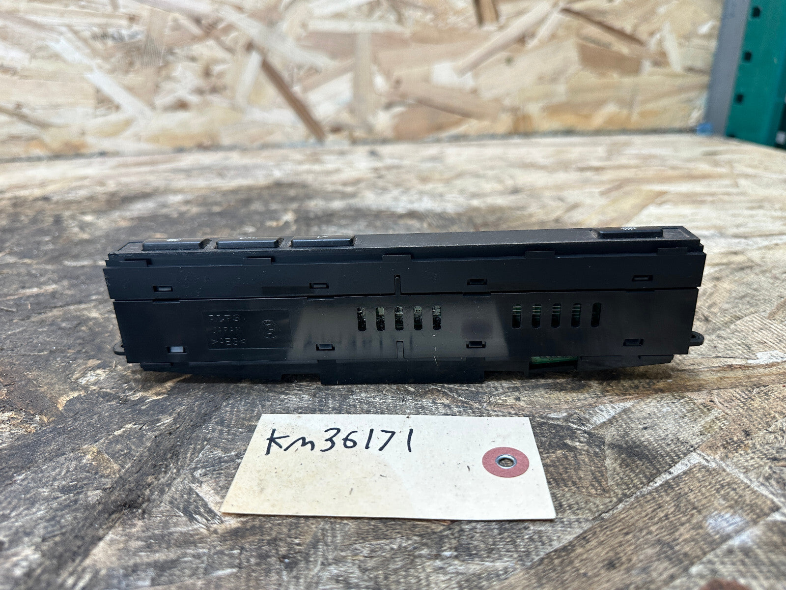 BMW 97-06 E46 3 SERIES CENTER CONSOLE DTC HEATED SEAT CONTROL PANEL OEM 6925505