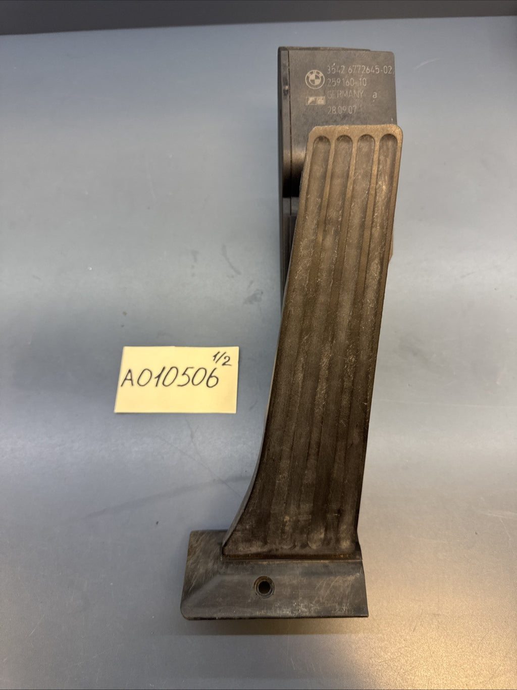 07-13 BMW E90 E92 328i 335i Automatic Gas Throttle Pedal Accelerator 6772645 Oem