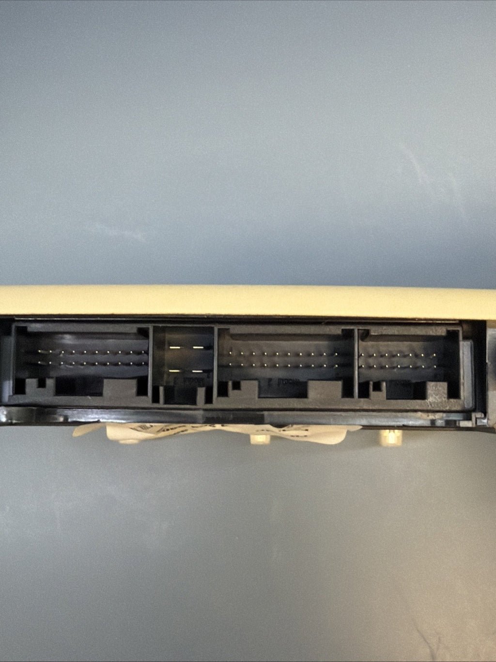 2006-11 BMW 328i 335i Overhead Roof Console Light Sunroof SOS Switch OEM 6938762