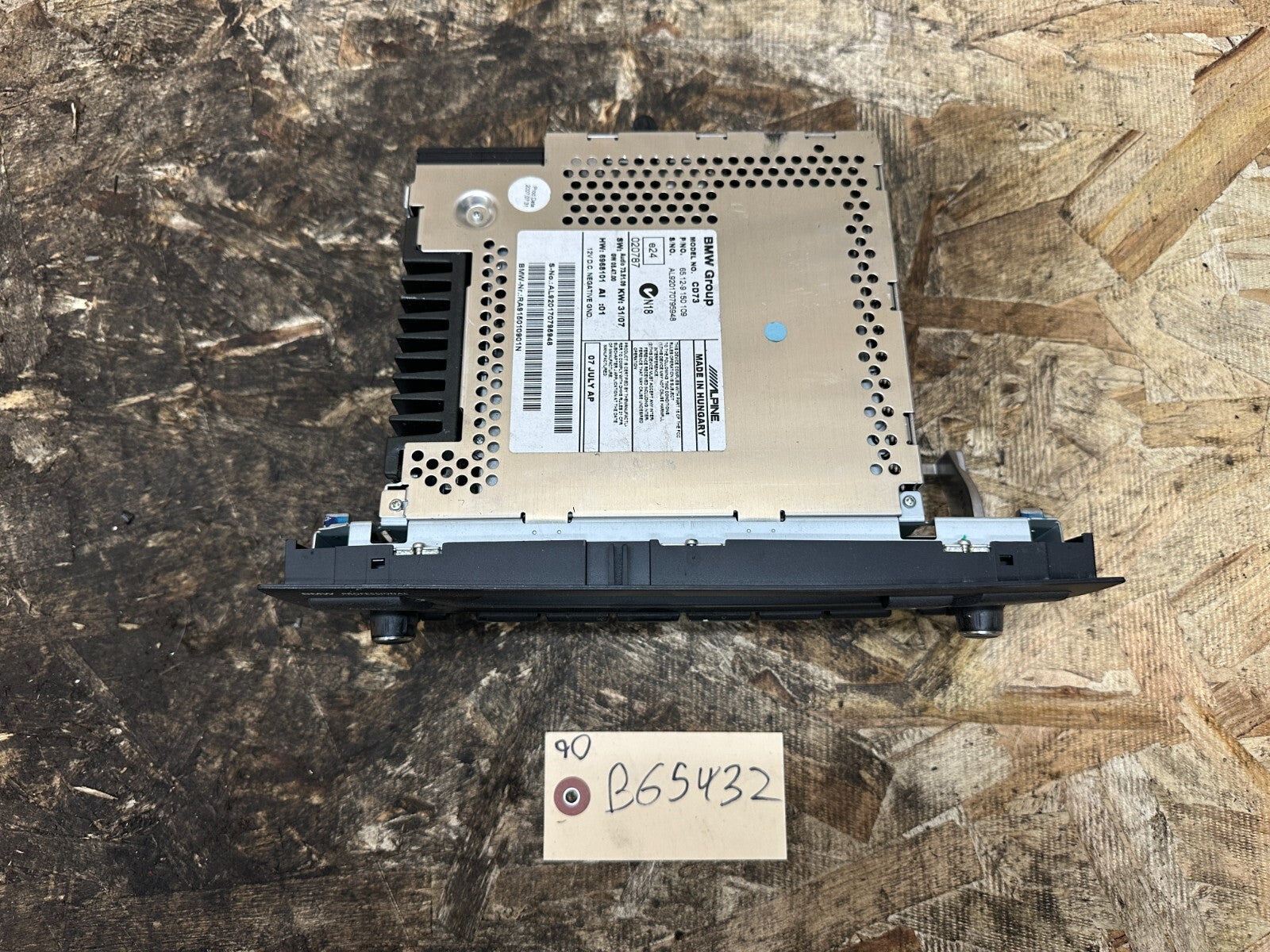 BMW 2006-2012 E90 E9X AM FM RADIO CD AUDIO PLAYER OEM 9150109