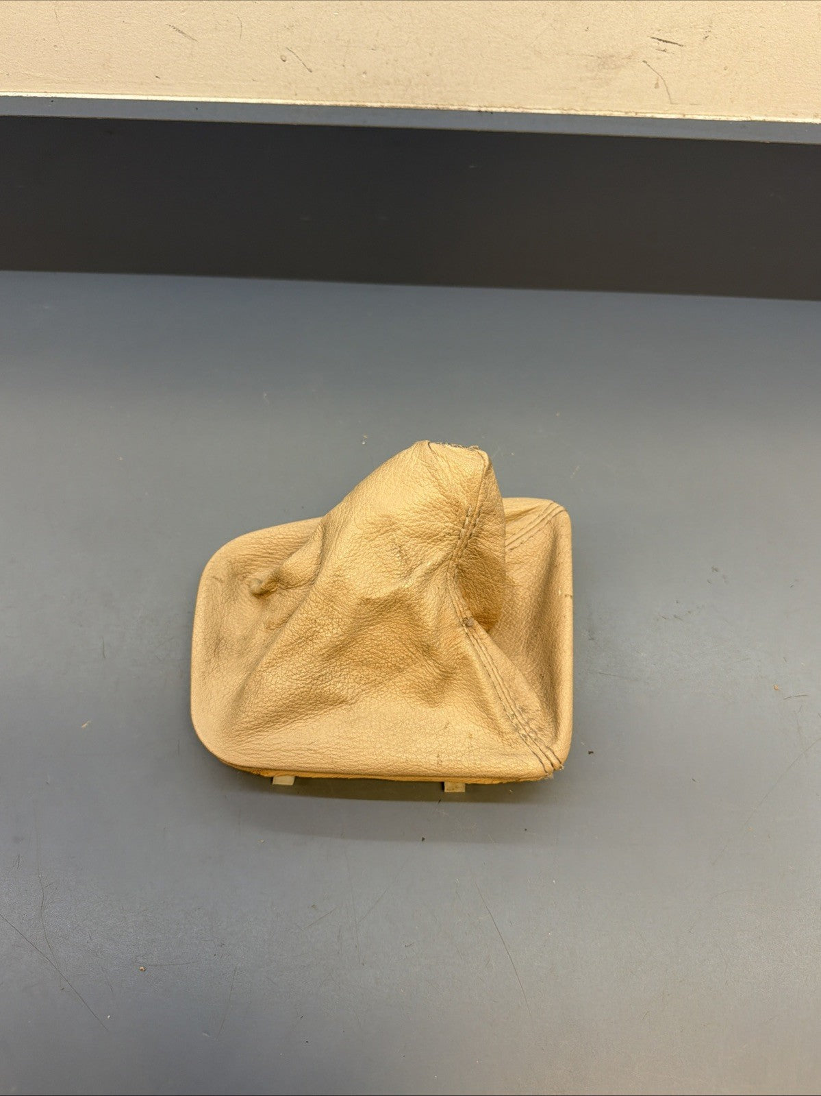 BMW E46 leather gear lever cover manual transmission beige shift boot 1434430