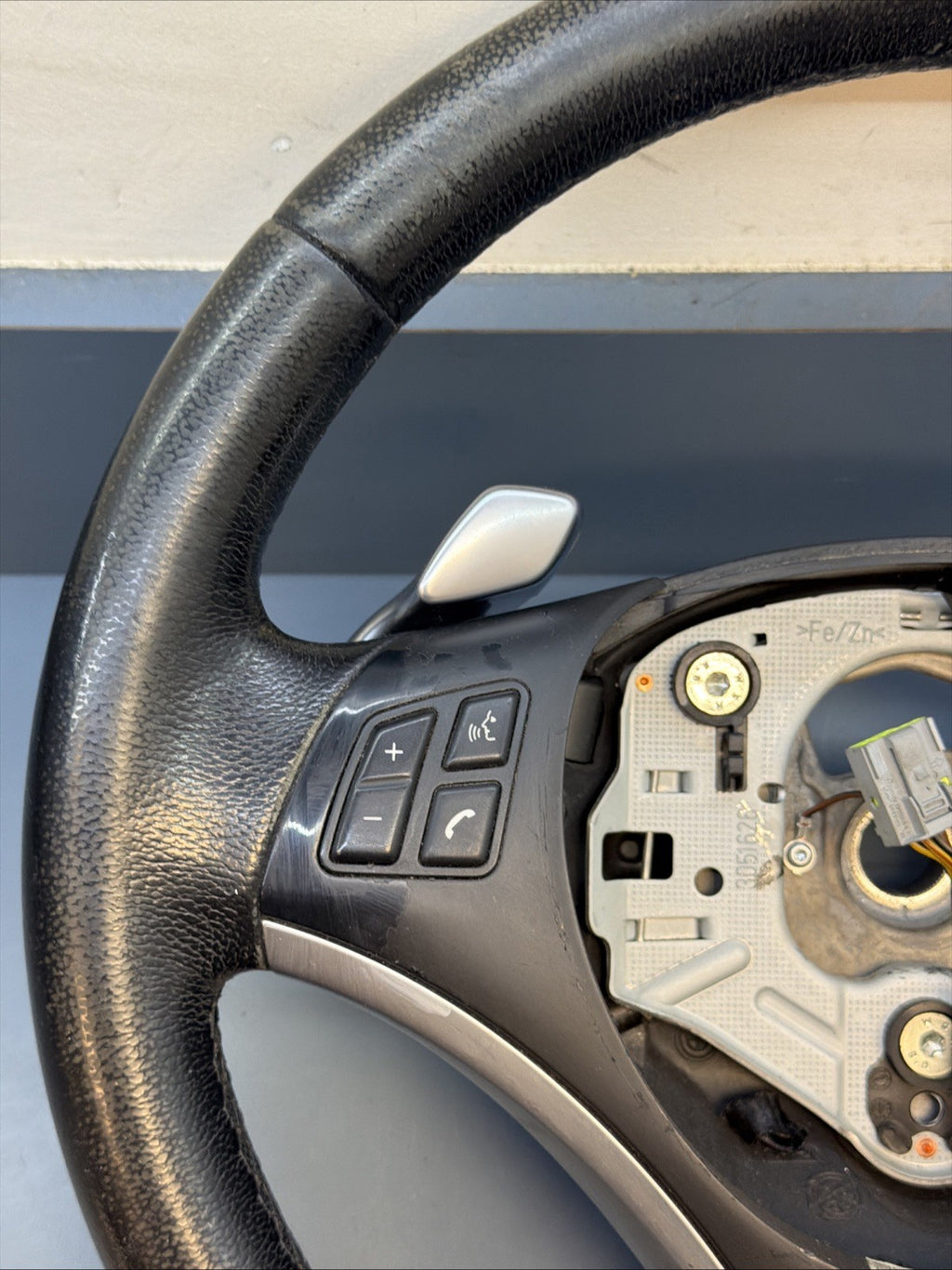 BMW E88 E90 E92 E93 M3 SPORTS STEERING WHEEL WITH PADDLE SHIFTER LEATHER 6774968