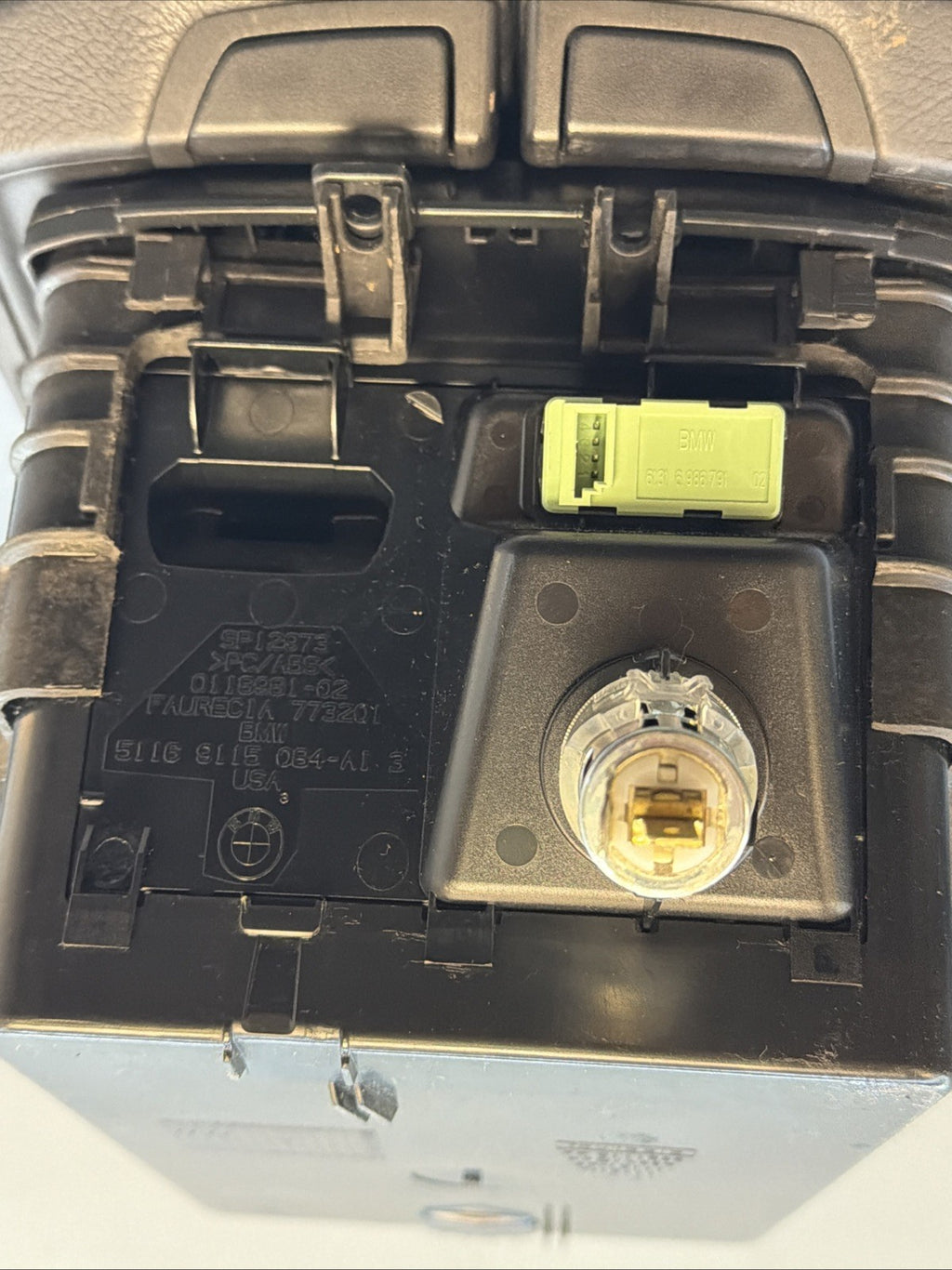 2007-2013 BMW X5 - Front Center Armrest / Storage BIN 9115083