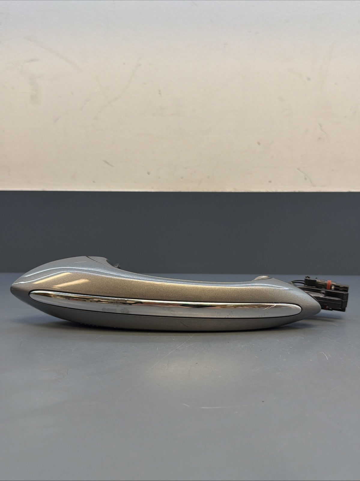 2014-2016 F10 OEM BMW DOOR HANDLE RIGHT REAR KEYLESS 7305283