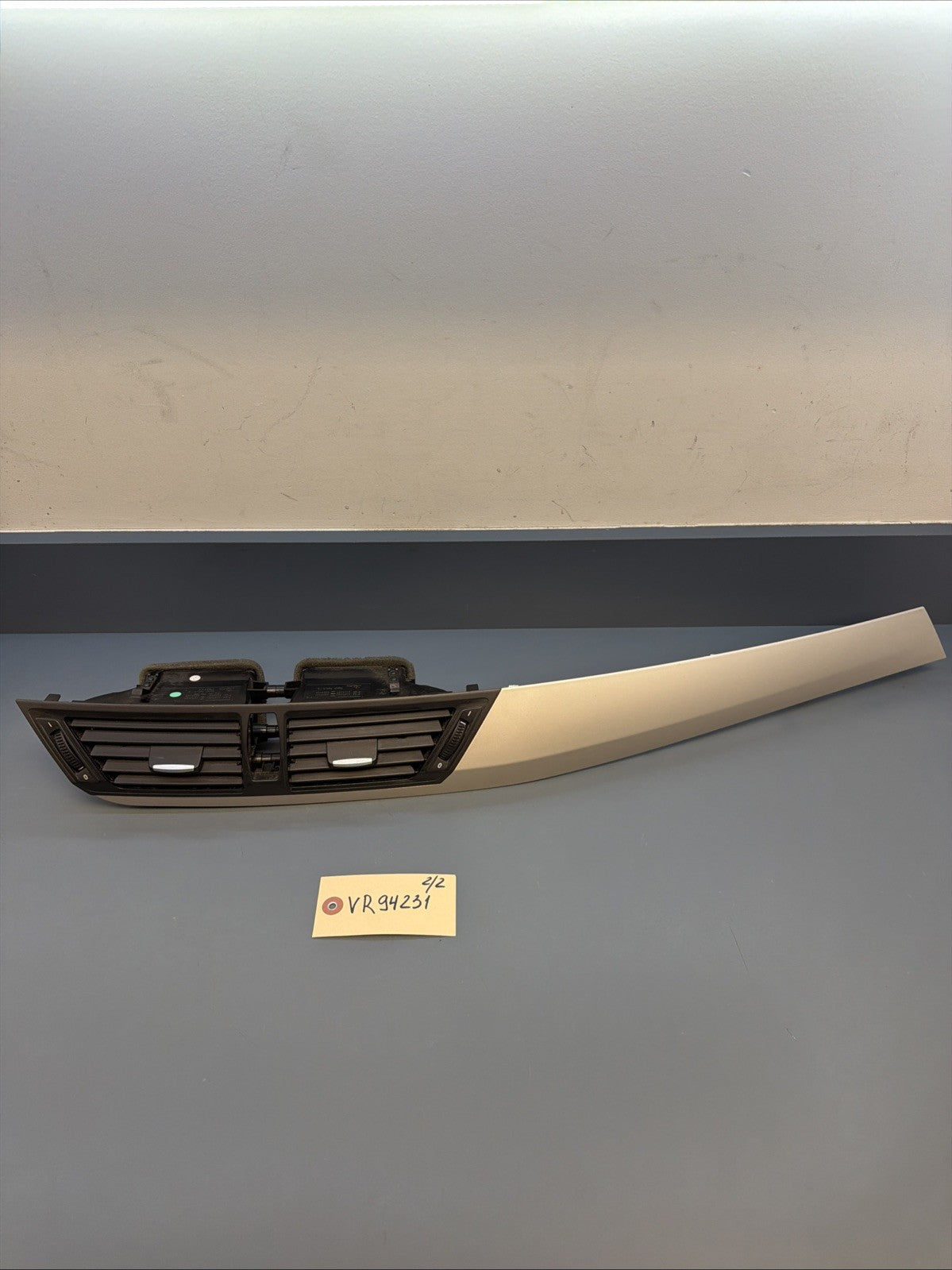 12-15 BMW X1 E84 DASHBOARD PANEL & AC AIR VENT GRILLE TRIM SILVER 9258354