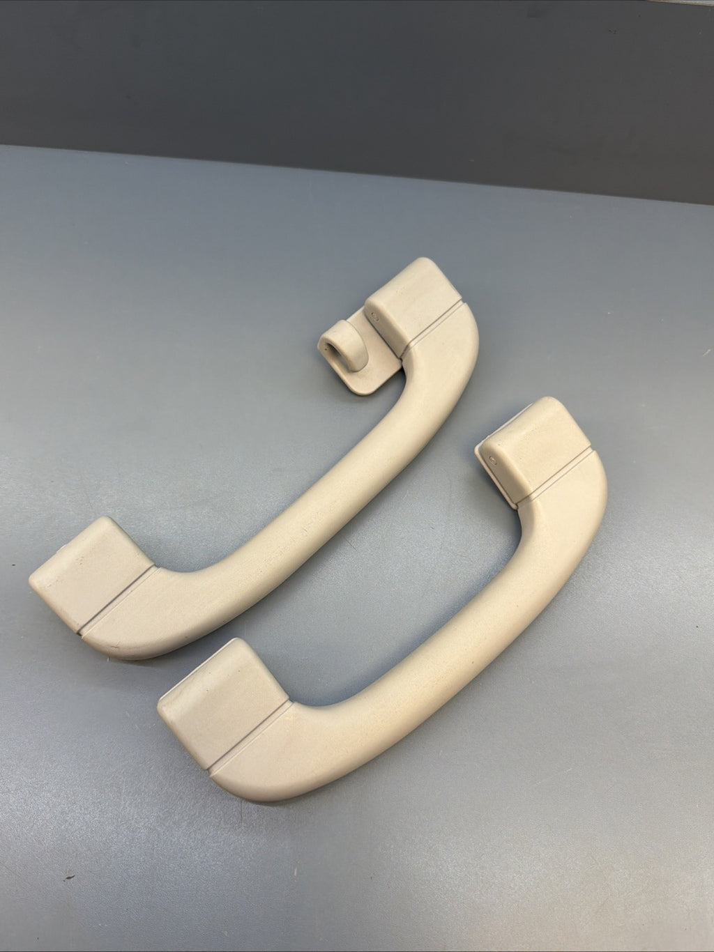 2006-2013 BMW E90 Roof Grab Assist Handle Set Gray Left Right Front Rear 7033662