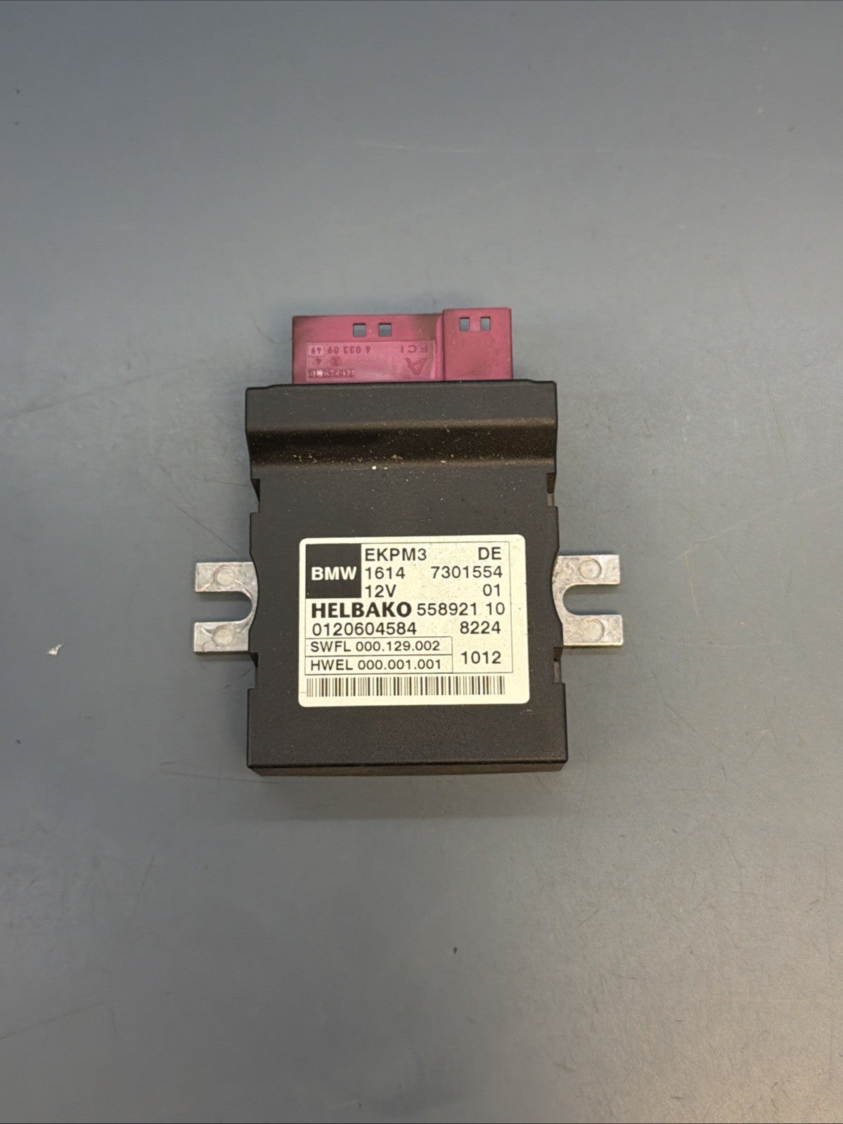 BMW 3 SERIES F30 F20 F21 F22 FUEL PUMP CONTROL UNIT NEW 11-17 OEM 16147426095