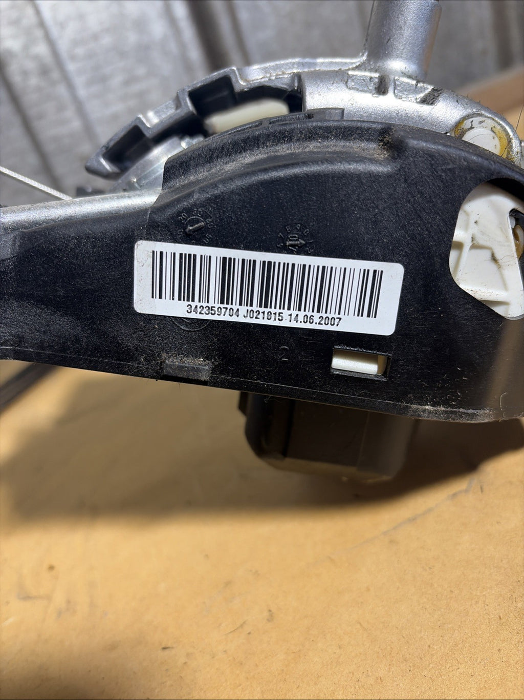 BMW X3 3.0 E83 2007-10 AUTOMATIC TRANSMISSION SHIFTER w/ CABLE 3423597