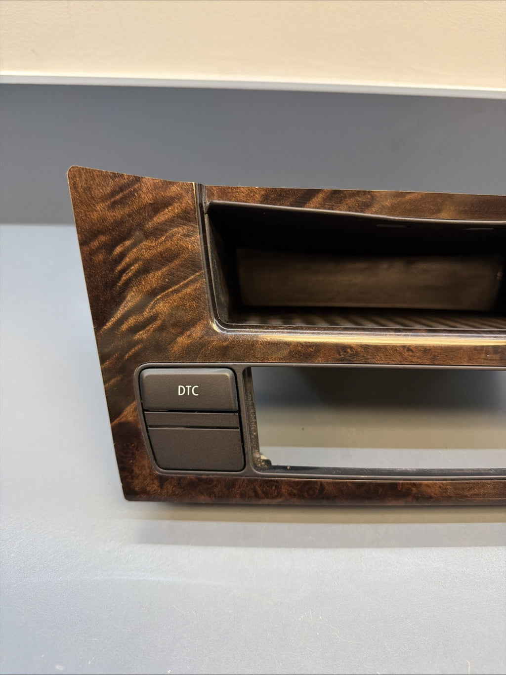 BMW 5 Series E60 E61 Central Console Storage Tray Black Trim Panel OEM 9139391