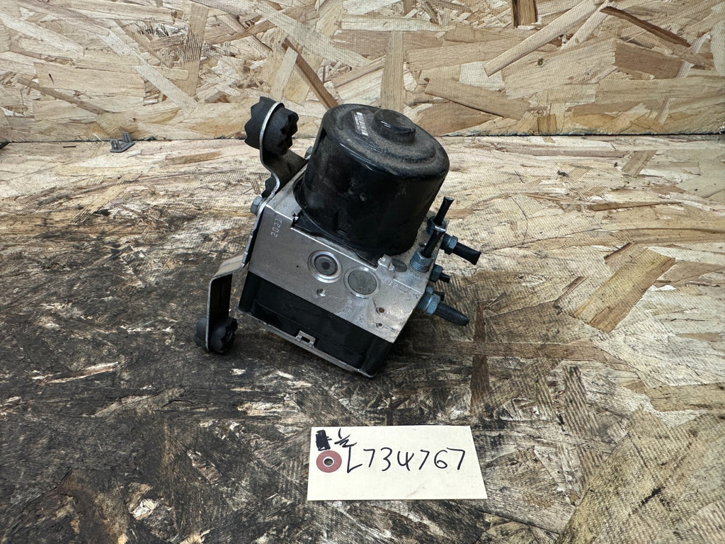 BMW 2011-2017 F25 X3 ABS PUMP + CONTROL MODULE OEM 6851087+6851086