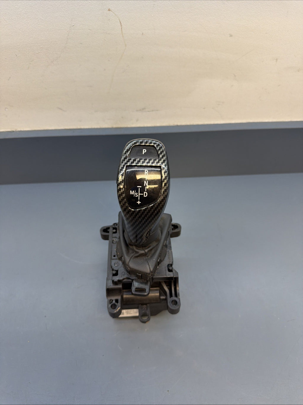 BMW F30 F32 F22 SPORT GEAR SHIFTER SELECTOR ELECTRIC SHIFT AUTOMATIC OEM 9260970