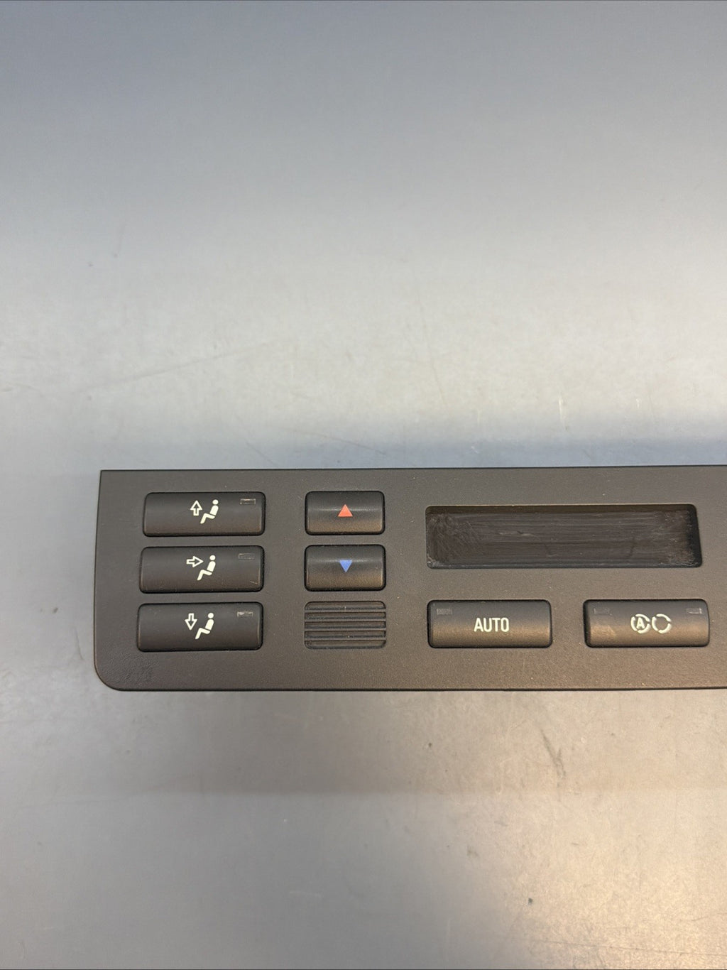 00-06 BMW E46 3 SERIES CENTER A/C HEATER CLIMATE TEMPERATURE CONTROL OEM 6956319