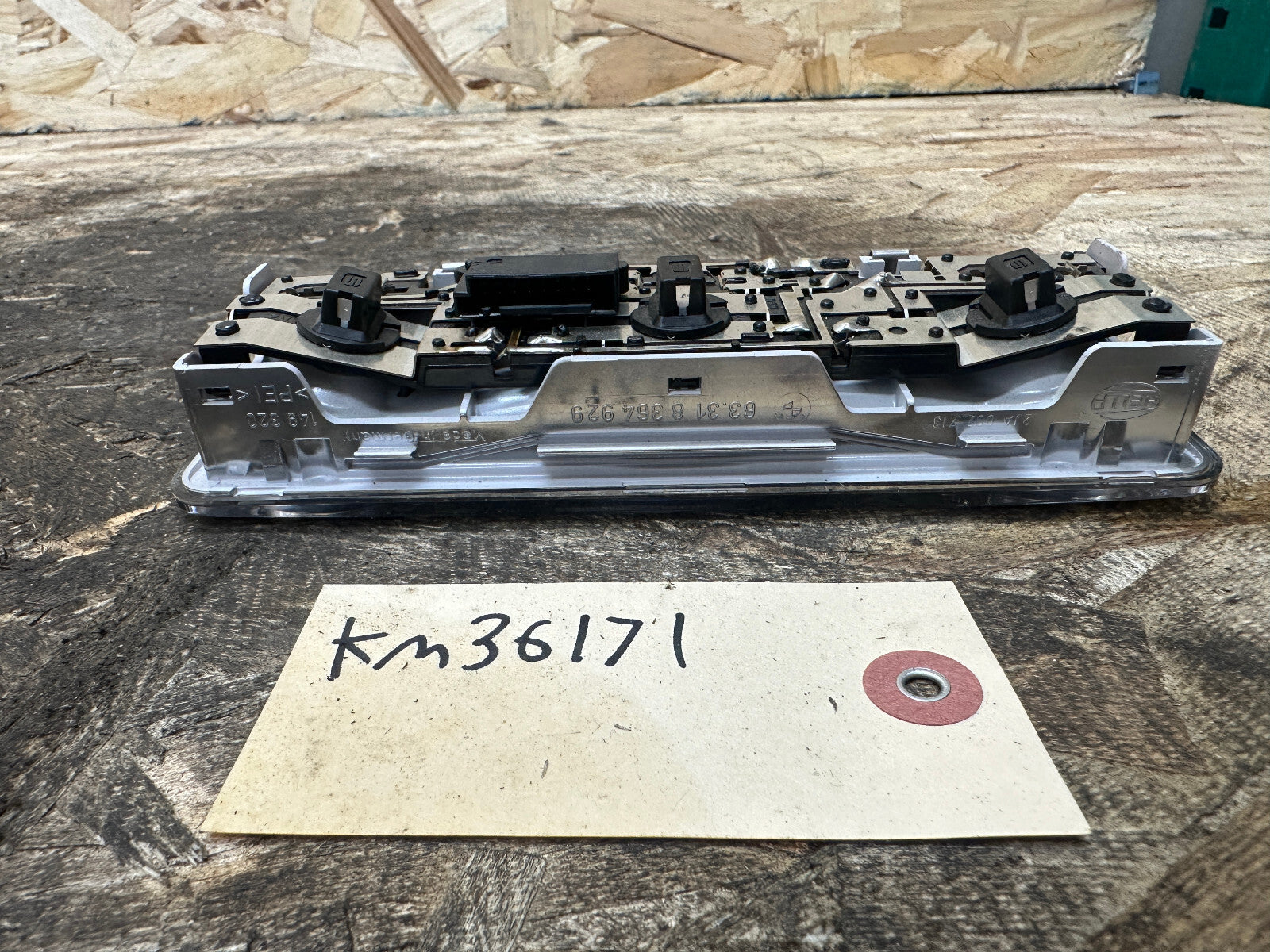 BMW 97-10 3 SERIES 6 SERIES X3 X5 Z4 FRONT INTERIOR READING LIGHT OEM 8364929