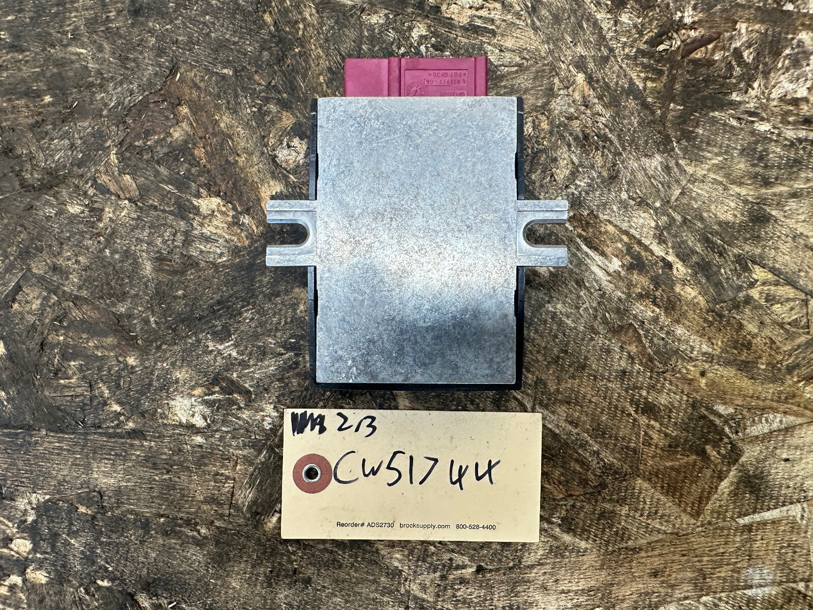 BMW 2006-2016 1/3/5/6 SERIES X1 X5 X6 Z4 FUEL PUMP CONTROL MODULE OEM 7229173