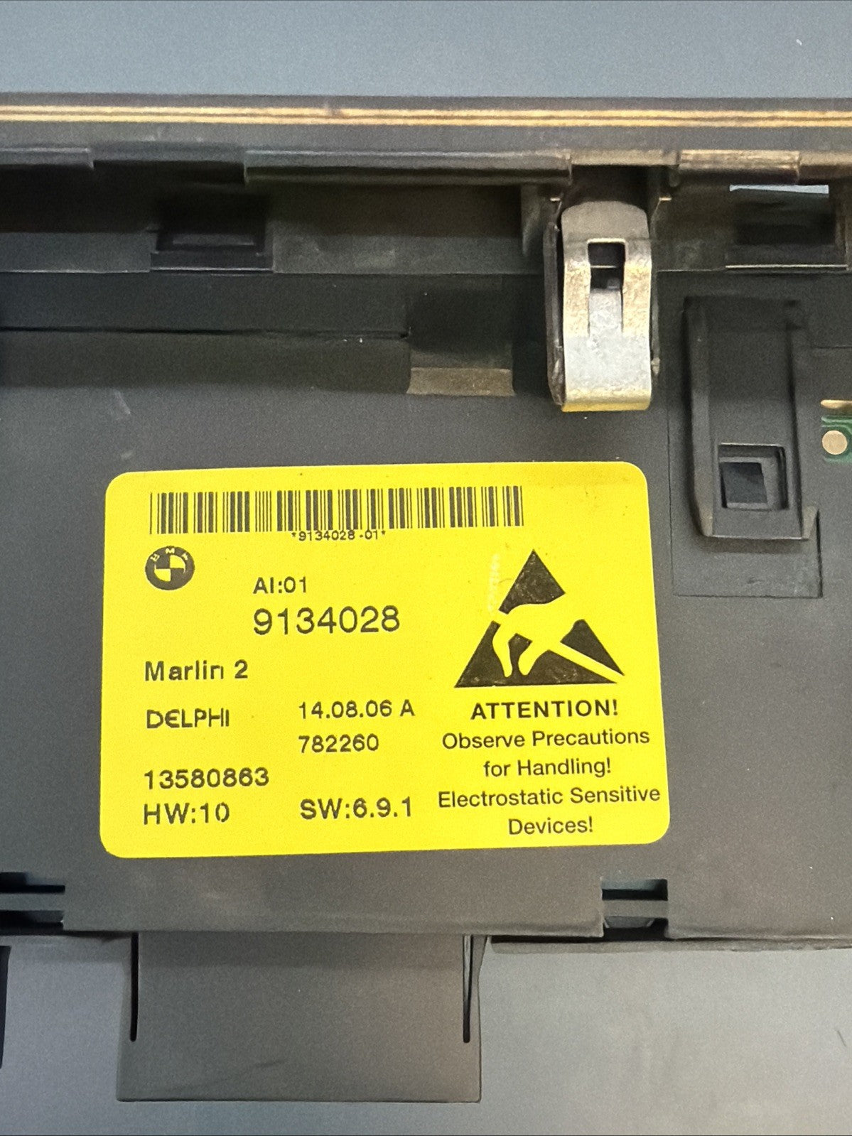 04-07 BMW 530i 550I E60 CENTER HEATED SEAT PARKING DTC SWITCH W/ TRIM 9134028