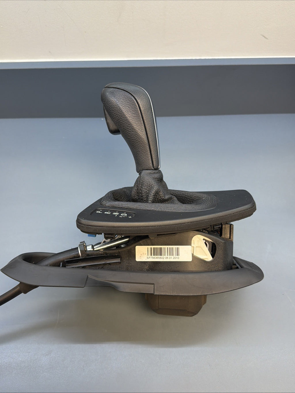 07-13 BMW 328i 328XI E90 E92 AUTOMATIC TRANSMISSION GEAR SHIFTER BOX OEM 7563656