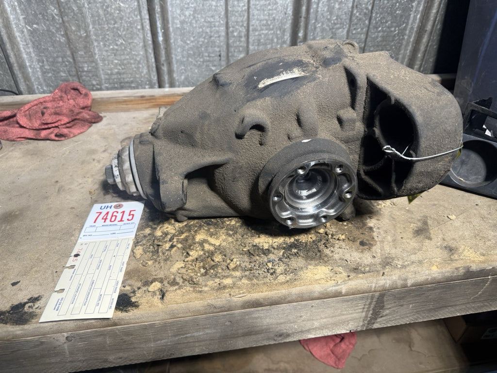 REAR Differential Carrier Final Drive 3.46 AWD Diff OEM BMW E90 335Xi 7533435