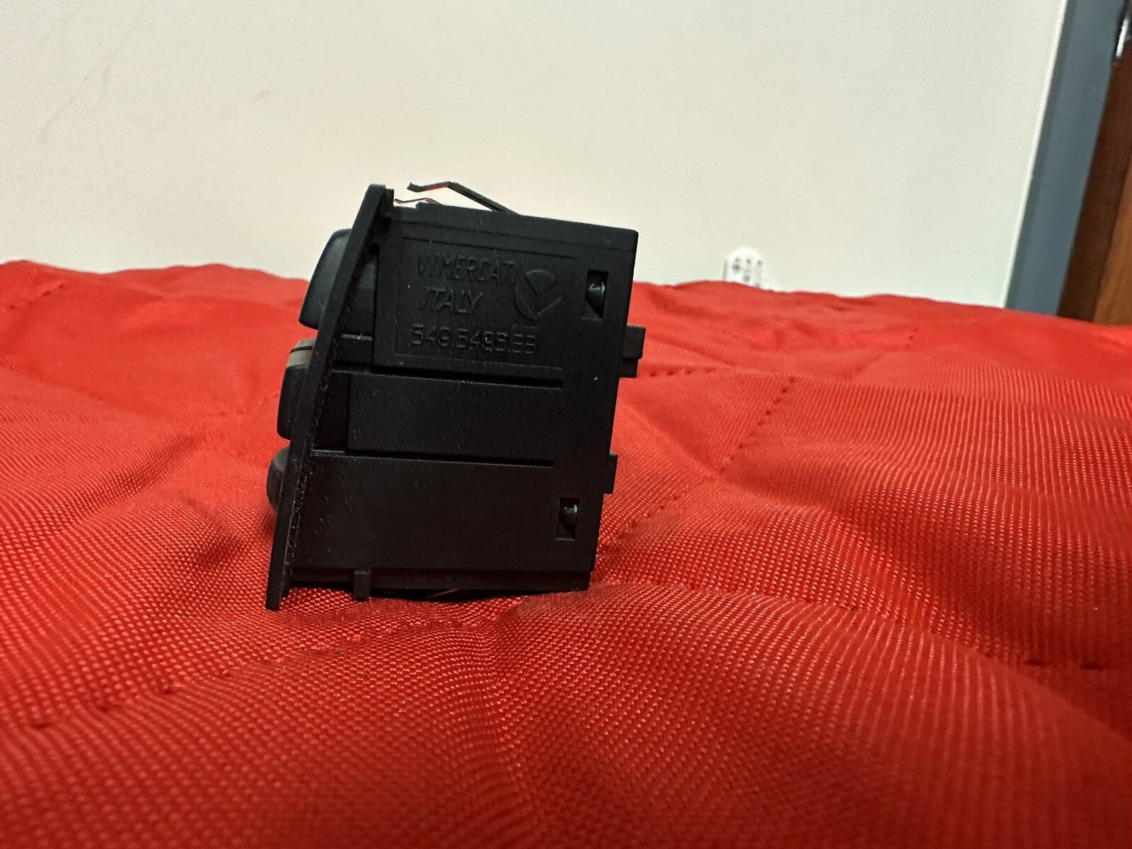 06-13 BMW E90 E93 328i 335 HAZARD LIGHT CENTRAL LOCK SWITCH BUTTON OEM 9132421